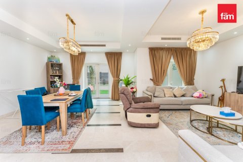 Купить таунхаус в Al Furjan, Дубай: 3 спальни, 224м², № 11983 - фото 5