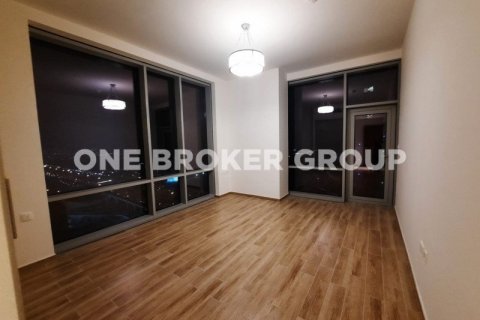 Снять в аренду квартиру в Бизнес-Бэе, Дубай: 3 спальни, 188м², № 617 - фото 4