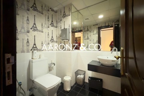 Снять в аренду офис в Джумейра Лейк Тауэрс, Дубай: 126м², № 78261 - фото 12