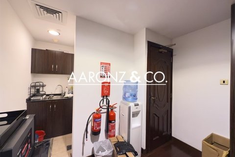 Снять в аренду офис в Джумейра Лейк Тауэрс, Дубай: 126м², № 78261 - фото 11