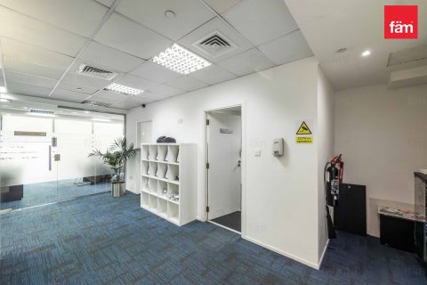 Bureau à Business Bay, Dubai, 297.4 m², № 118773 - photo 9