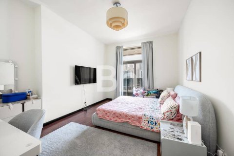 Apartment in Jumeirah Lake Towers, Dubai 2 bedrooms, 154 sq.m. № 56899 - photo 7