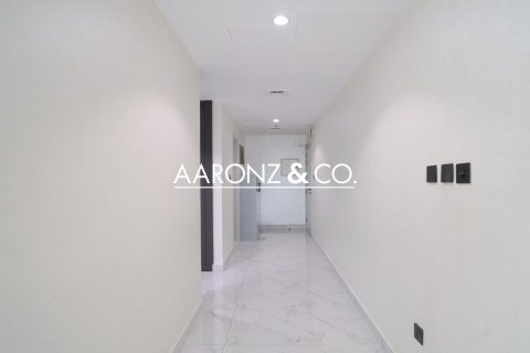 Apartamento en Jumeirah Lake Towers, Dubai, 1 dormitorio, 91 m², № 78205 - foto 10