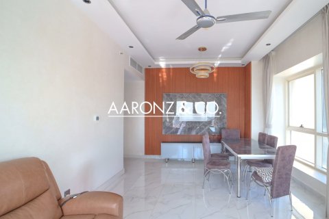Apartamento en Jumeirah Lake Towers, Dubai, 1 dormitorio, 91 m², № 78205 - foto 4