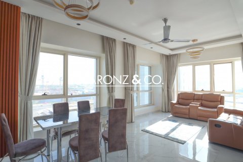 Apartamento en Jumeirah Lake Towers, Dubai, 1 dormitorio, 91 m², № 78205 - foto 6