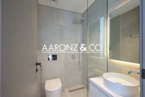 Villa en Al Barari, Dubai, 4 dormitorios, 459 m², № 78208 - foto 12