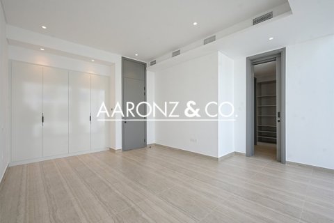 Villa en Al Barari, Dubai, 4 dormitorios, 459 m², № 78208 - foto 4