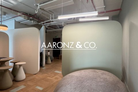 Oficina en Business Bay, Dubai, 109 m², № 78207 - foto 9