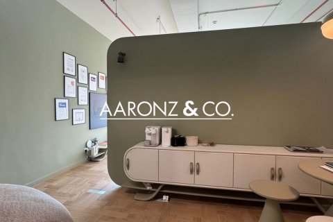 Oficina en Business Bay, Dubai, 109 m², № 78207 - foto 5