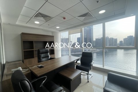 Oficina en Business Bay, Dubai, 92 m², № 78206 - foto 3