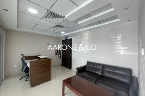 Oficina en Business Bay, Dubai, 92 m², № 78206 - foto 6