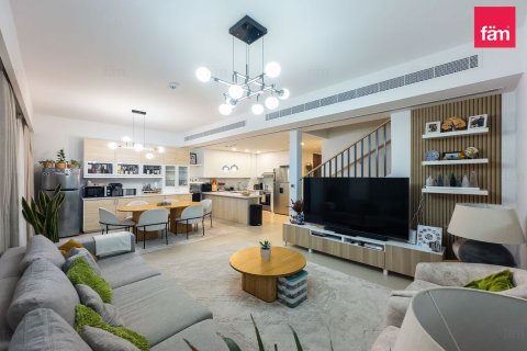 Maison de ville à Dubai, 3 chambres, 180 m², № 99924