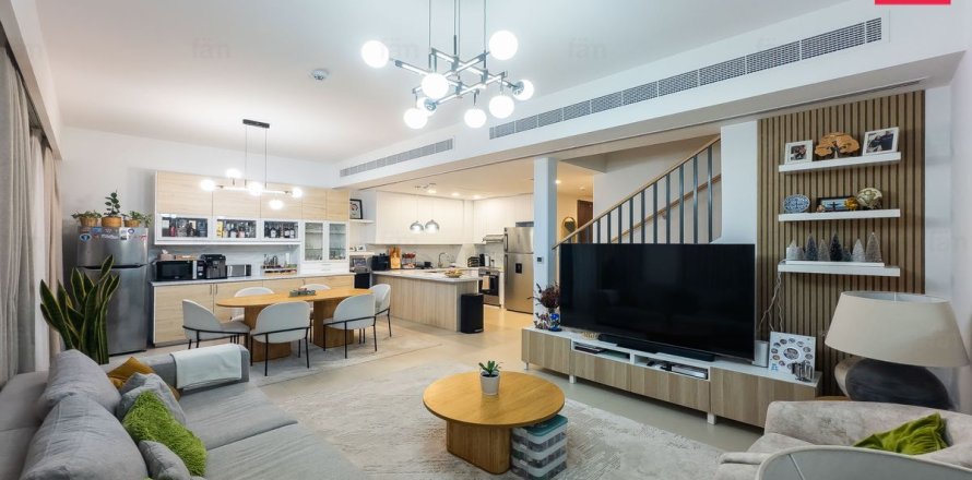 Maison de ville à Dubai, 3 chambres, 180 m², № 99924