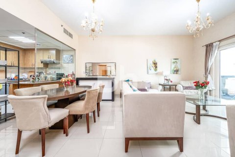 Apartment in Jebel Ali, Dubai 3 bedrooms, 149 sq.m. № 24017 - photo 17