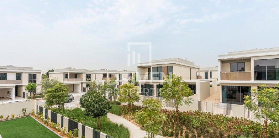 Villa à Harmony, Tilal Al Ghaf, Dubai, 4 chambres, 418.71 m², № 136819