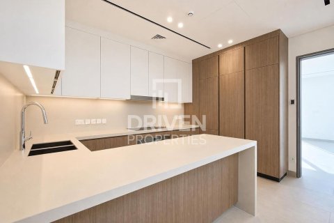 Villa in Jumeirah Park, Dubai 5 bedrooms, 560.95 sq.m. № 136812 - photo 24