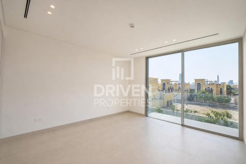 Villa in Jumeirah Park, Dubai 5 bedrooms, 560.95 sq.m. № 136812 - photo 20
