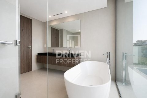 Villa in Jumeirah Park, Dubai 5 bedrooms, 560.95 sq.m. № 136812 - photo 29