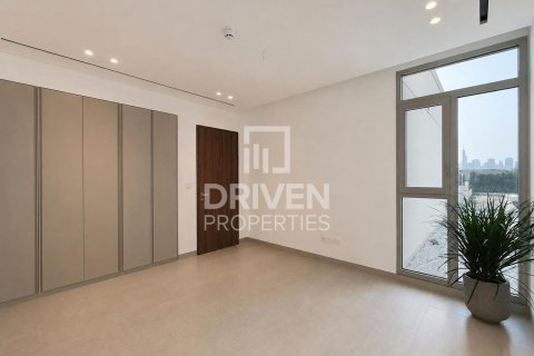 Villa in Jumeirah Park, Dubai 5 bedrooms, 560.95 sq.m. № 136812 - photo 19