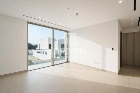 Villa in Jumeirah Park, Dubai 5 bedrooms, 560.95 sq.m. № 136812 - photo 18