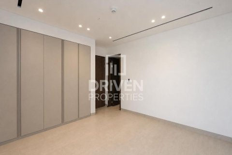 Villa in Jumeirah Park, Dubai 5 bedrooms, 560.95 sq.m. № 136812 - photo 13