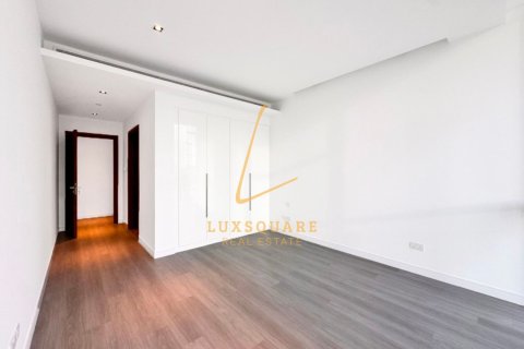 Apartamento en Al Wasl, Dubai, 1 dormitorio, 102 m², № 141839 - foto 12