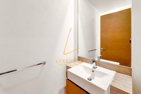 Apartamento en Al Wasl, Dubai, 1 dormitorio, 102 m², № 141839 - foto 13