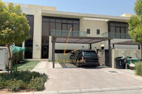 Villa en DAMAC Hills (Akoya by DAMAC), Dubai, 3 dormitorios, 253 m², № 141836