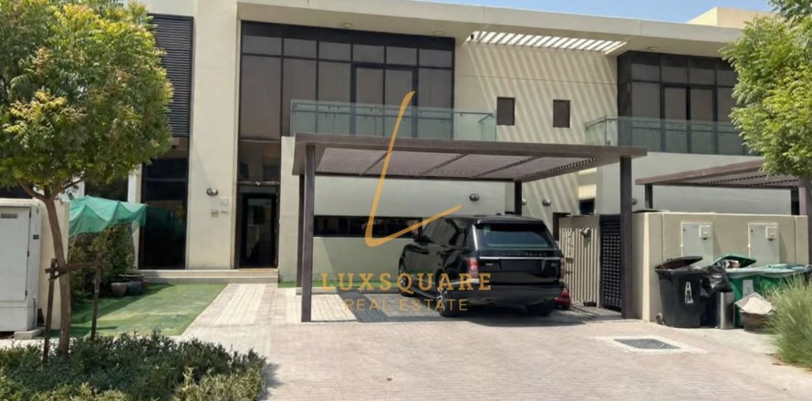 Villa en DAMAC Hills (Akoya by DAMAC), Dubai, 3 dormitorios, 253 m², № 141836