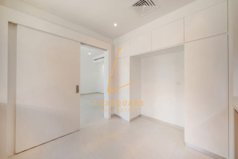 Villa en Jebel Ali, Dubai, 3 dormitorios, 241 m², № 141838 - foto 21