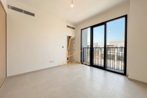 Villa en Jebel Ali, Dubai, 3 dormitorios, 241 m², № 141838 - foto 9