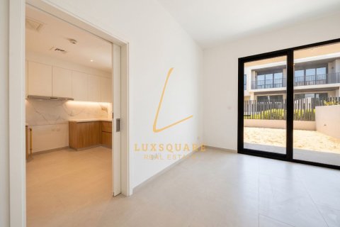 Villa en Jebel Ali, Dubai, 3 dormitorios, 241 m², № 141838 - foto 16