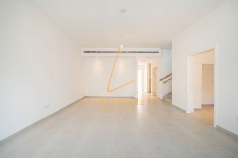 Villa en Jebel Ali, Dubai, 3 dormitorios, 241 m², № 141838 - foto 22