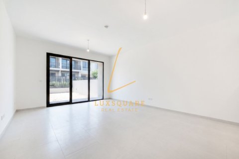 Villa en Jebel Ali, Dubai, 3 dormitorios, 241 m², № 141838 - foto 5