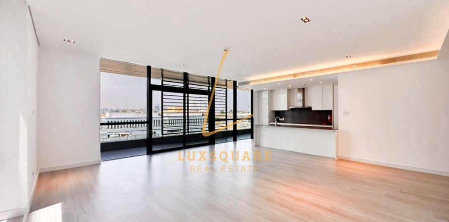 Apartamento en Al Wasl, Dubai, 3 dormitorios, 203 m², № 141837