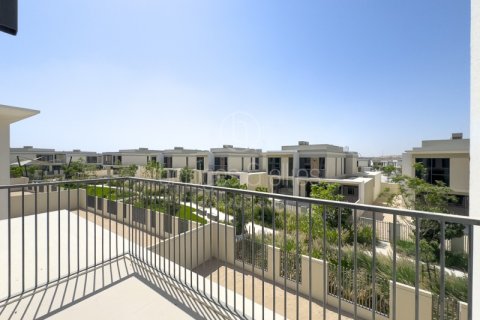 Villa in Dubai 5 bedrooms, 520.1 sq.m. № 77177 - photo 10