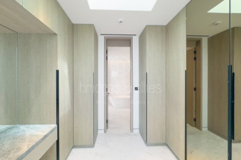 Villa in Dubai 5 bedrooms, 520.1 sq.m. № 77177 - photo 13