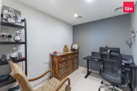Apartment in Motor City, Dubai 3 bedrooms, 273 sq.m. № 110885 - photo 9
