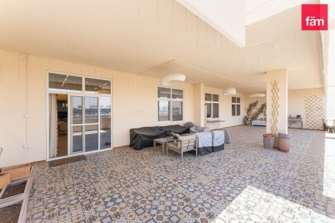 Apartment in Motor City, Dubai 3 bedrooms, 273 sq.m. № 110885 - photo 11