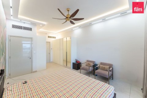 Apartment in Motor City, Dubai 3 bedrooms, 273 sq.m. № 110885 - photo 14