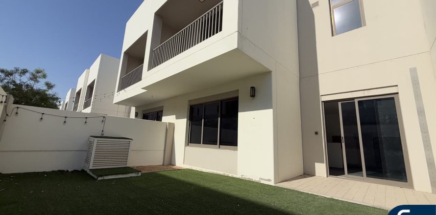 Adosado en Hayat Townhouses, Town Square, Dubai, 3 dormitorios, 188 m², № 79042