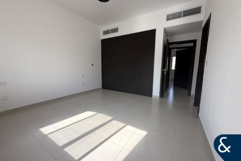 Townhouse in Dubai Land, Dubai 2 bedrooms, 180 sq.m. № 79029 - photo 7