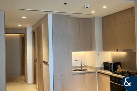 Снять в аренду квартиру в Даунтаун Дубай (Даунтаун Бурдж Дубай), Дубай: 1 спальня, 80м², № 79043 - фото 3