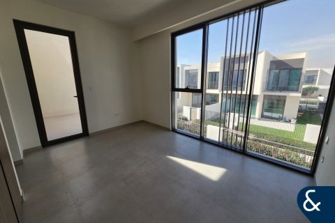 Adosado en Nara, The Valley, Dubai, 4 dormitorios, 257 m², № 79044 - foto 15