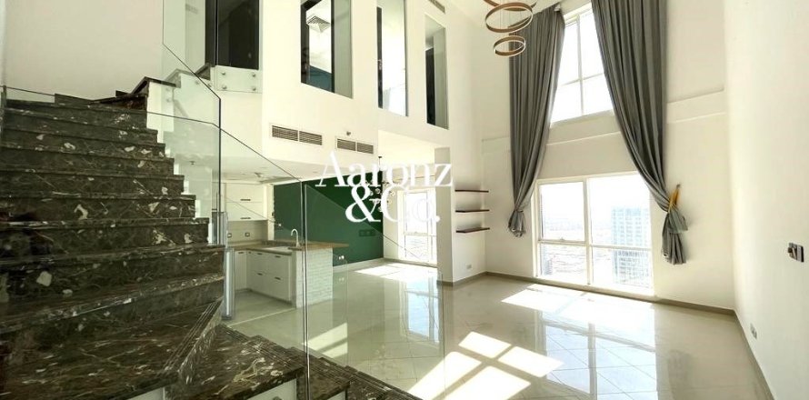 Appartement à Jumeirah Lake Towers, Dubai, 1 chambre, 112 m², № 133188
