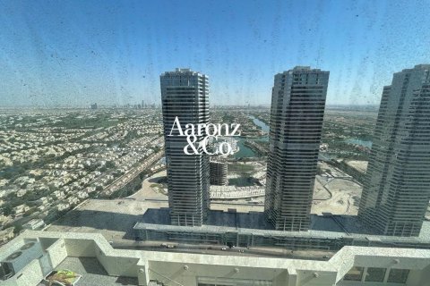 Appartement à Jumeirah Lake Towers, Dubai, 1 chambre, 112 m², № 133188 - photo 2
