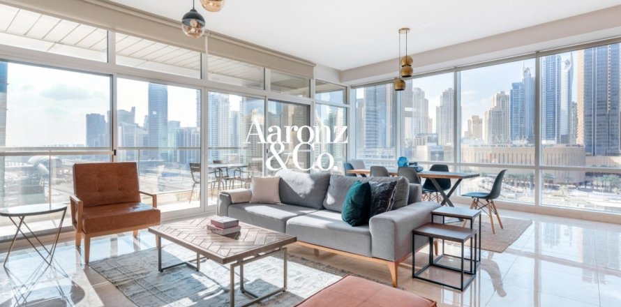 Appartement à Jumeirah Lake Towers, Dubai, 2 chambres, 189 m², № 133187