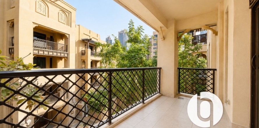 Appartement à Old Town, Dubai, 1 chambre, 88 m², № 133184