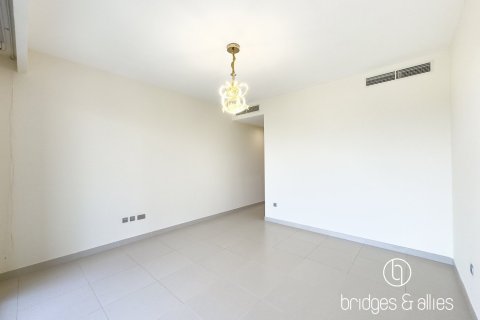 Villa à Dubai Hills Estate, Dubai, 5 chambres, 372 m², № 133185 - photo 4
