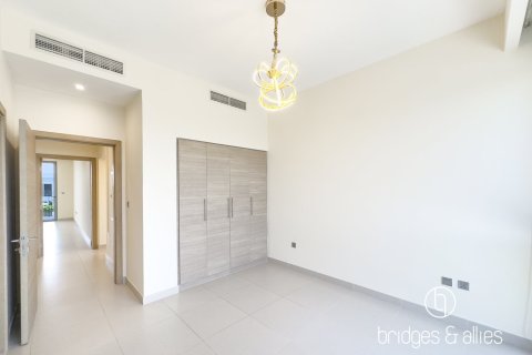 Villa à Dubai Hills Estate, Dubai, 5 chambres, 372 m², № 133185 - photo 3